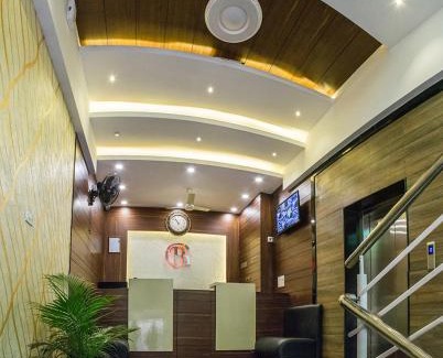 Adyar Cabin | Hotel Bombay Residency-Bombay Lucky Restaurant