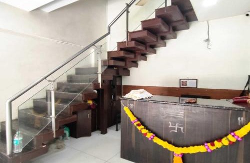 Borivali East Hotel | Hotel Borivali Executive - Near Borivali Railway Station