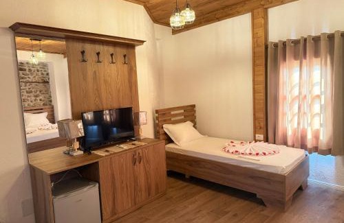 Berat Hotel | Hotel Borklad