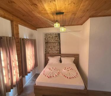 Berat Hotel | Hotel Borklad