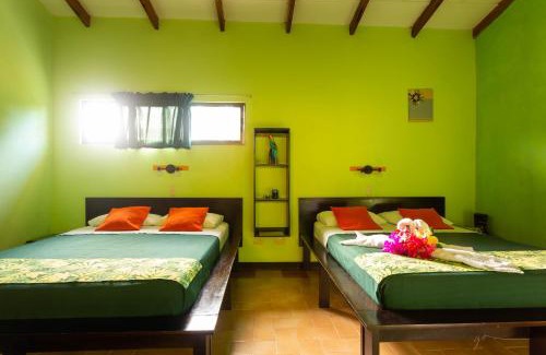 Cahuita Hotel | Hotel Boutique La Casa de las Flores