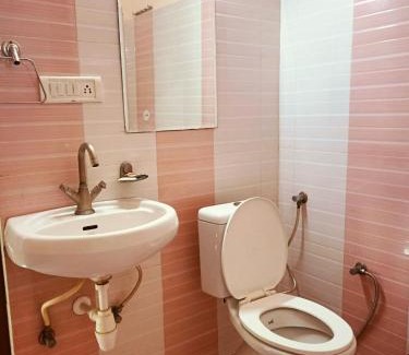 Malviya Nagar Hotel | Hotel Braj Haveli