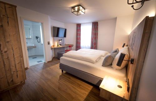 Neuburg Hotel | Hotel & Brauerei-Gasthof Neuwirt