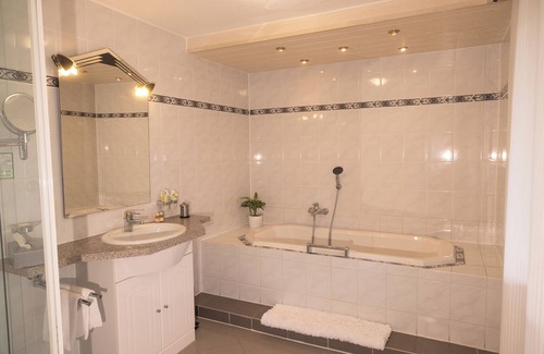 Lutzenhardt Hotel | Hotel Breitenbacher Hof