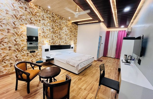 Varanasi Hotel | Hotel Buddha Park