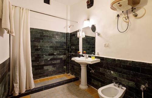 Orchha Hotel | Hotel Bundelkhand Riverside
