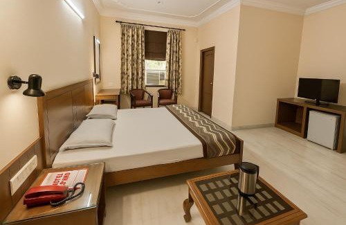 Karol Bagh Hotel | Hotel C Park, Karol Bagh, New Delhi