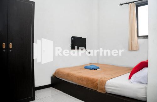 Cibaduyut Hotel | Hotel C18 at Cibaduyut Mitra RedDoorz