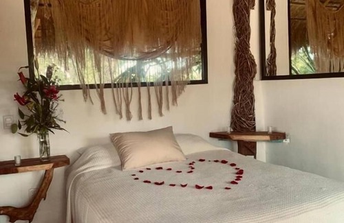 Macario Gomez Bed & Breakfast | Hotel Cabañas La Alborada