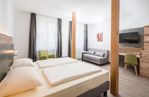 Triberg im Schwarzwald Hotel | Hotel Café Adler 24h self check in