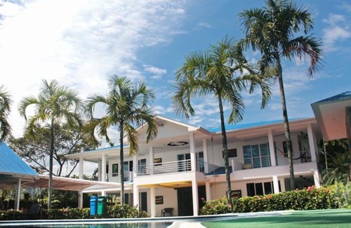 Villavicencio Hotel | Hotel Campestre Villa Paraiso