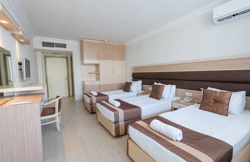 Marmaris City Center Bed & Breakfast | Hotel Caprea