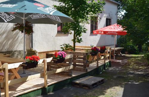 Schoenheide Hotel | Hotel Carola