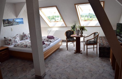 Schoenheide Hotel | Hotel Carola