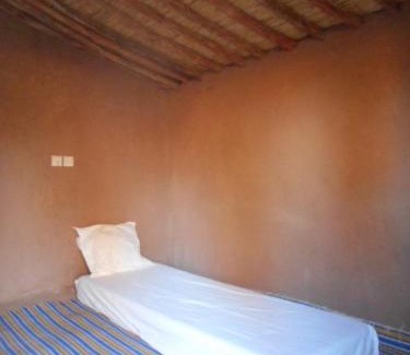 M'Hamid El Ghizlane Hotel | Hotel Carrefour des Nomades