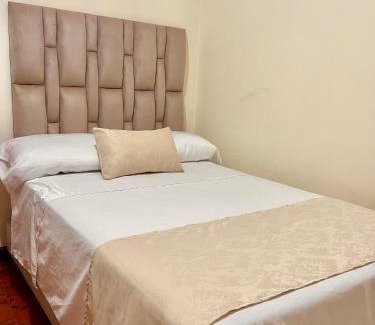 San Fernando House | Hotel Casa Manta Cali