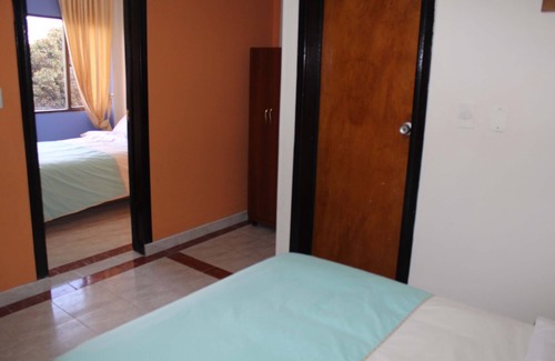 Antonio Narino House | Hotel Casa Victoria Av 30