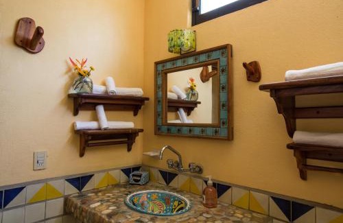 Brisas de Zicatela Hotel | Hotel Casamar Suites