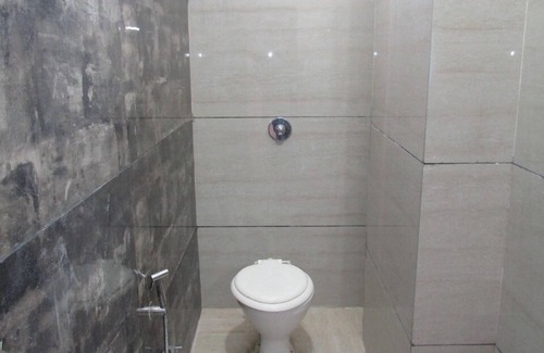 Khandwa Hotel | Hotel Celebration Green