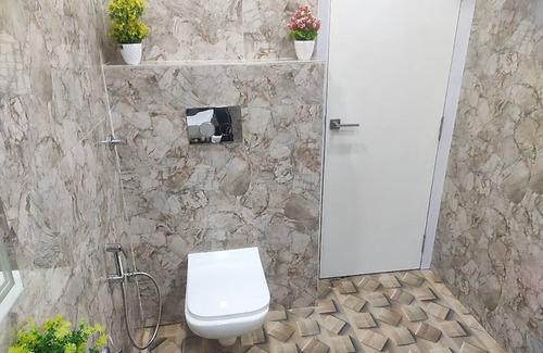 Muzaffarpur Hotel | HOTEL CENTRAL SQUARE MUZAFFARPUR
