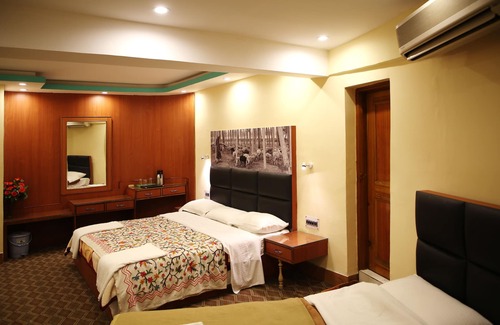 Sudarbal Hotel | Hotel Centre Point