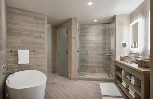 Sawmill Area Hotel | Hotel Chaco