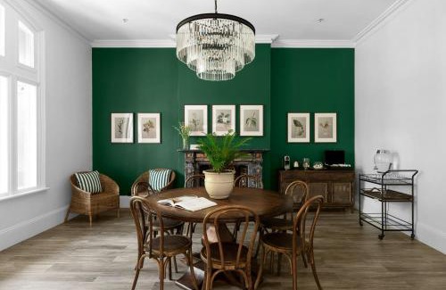 Potts Point Hotel | Hotel Challis Potts Point