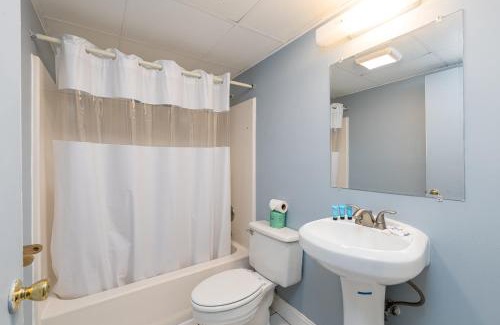 Seaside Heights Apartment | Hotel Charlee Villas Beach Hotel Oceanblock