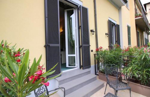 Central Station Hotel | Hotel Charly