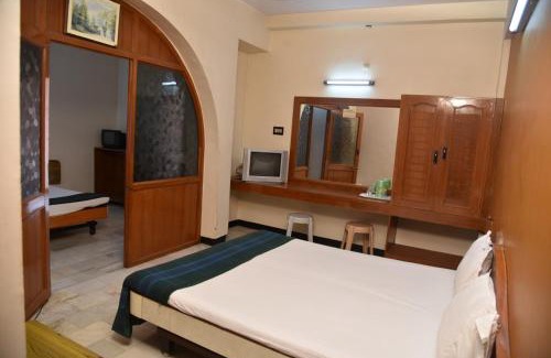 Kumbakonam Hotel | Hotel chela