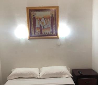 Levallois-Perret Hotel | Hotel Chevallier