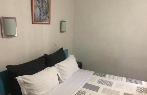 Levallois-Perret Hotel | Hotel Chevallier