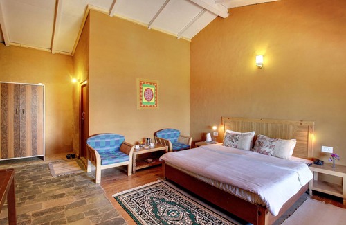 Kausani Hotel | Hotel Chevron Mountain Villa