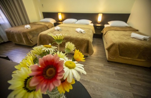 Kobuleti Hotel | Hotel Chveni Ezo