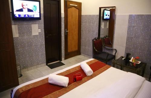 Kishangarh Hotel | Hotel City Plaza 7