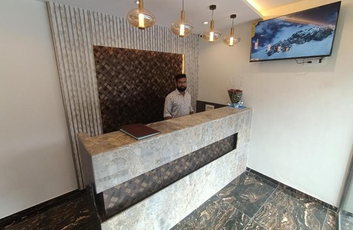 Andheri West Hotel | Hotel Classio Andheri - Near DN Nagar Metro Station