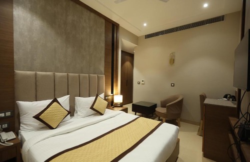 Alwar Hotel | Hotel Cloud 9