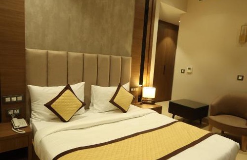 Alwar Hotel | Hotel Cloud 9