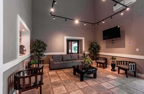 Chichen Itza - Valladolid Hotel | Hotel Colonial Zaci by GuruHotel