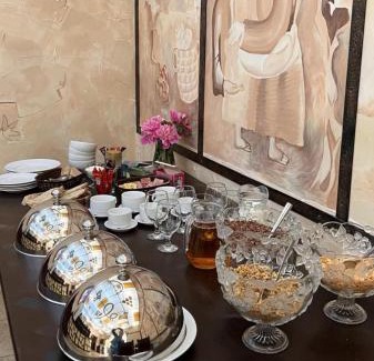 Storozhnytsya Hotel | Hotel Complex Bahus