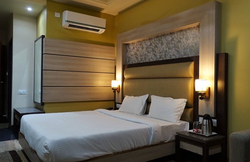 Bikaner Hotel | Hotel Continental Blue