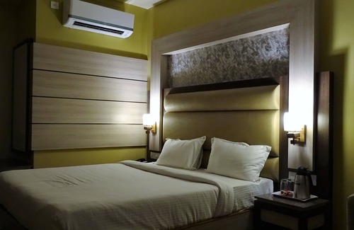 Bikaner Hotel | Hotel Continental Blue
