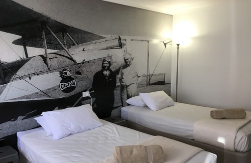 Charleville Hotel | Hotel Corones
