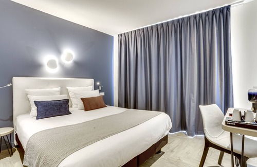 Cœur de Ville Hotel | Hotel Courseine