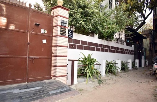 Varanasi Hotel | Hotel Cozy Cottage Varanasi