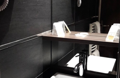 Folie-Couvrechef Hotel | Hotel Crocus Caen Memorial