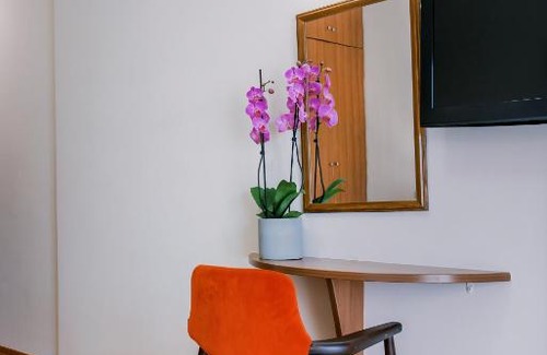 Arta Hotel | Hotel Cronos