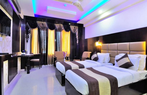 Mayapur Hotel | Hotel Crystal Ganga Heights