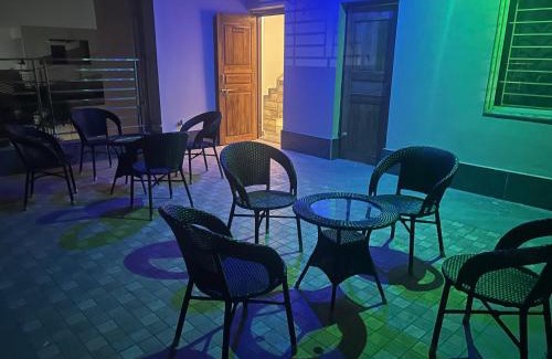 Patia Hotel | Hotel Crystal INN