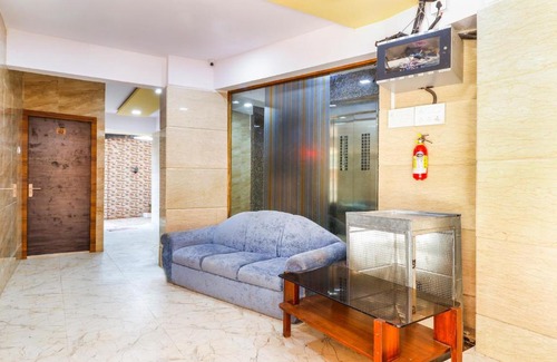 Kurla West Hotel | Hotel Crystal Inn
